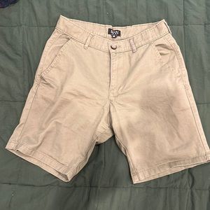 khaki green shorts